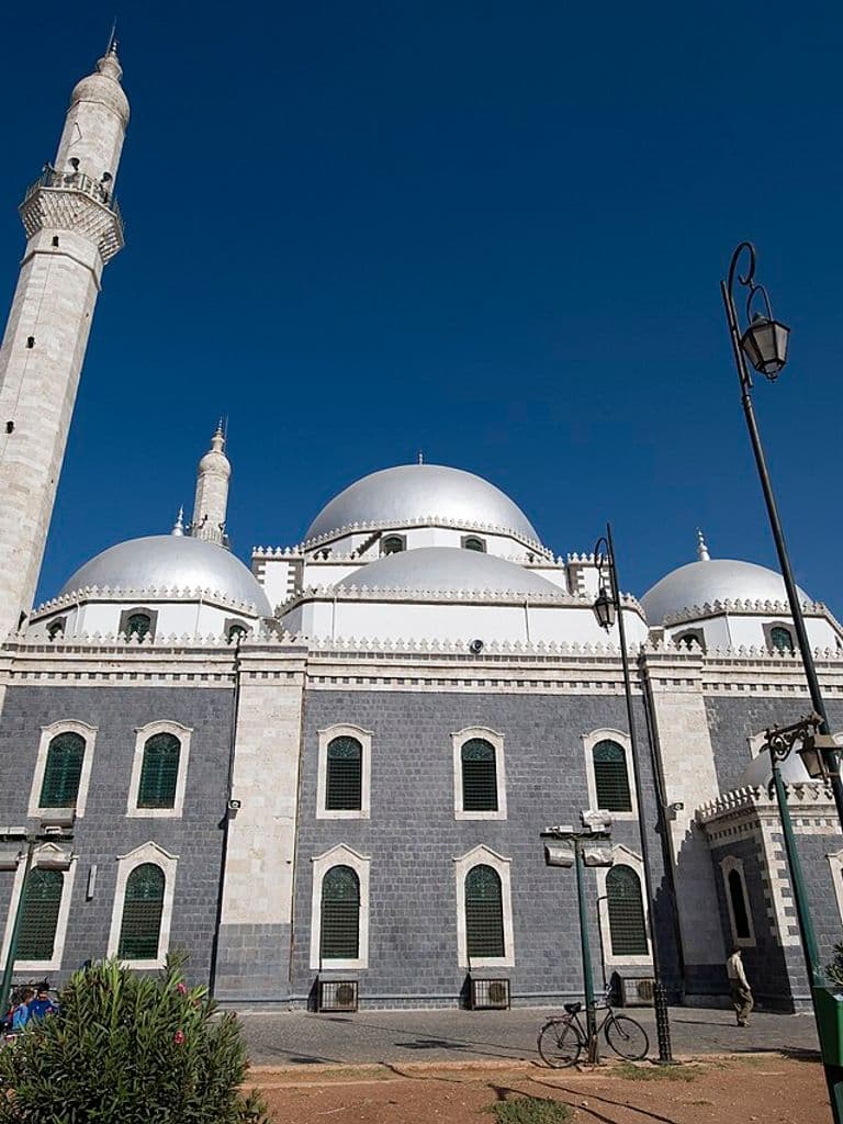 خالد بن الوليد وعبقرية القيادة العسكرية